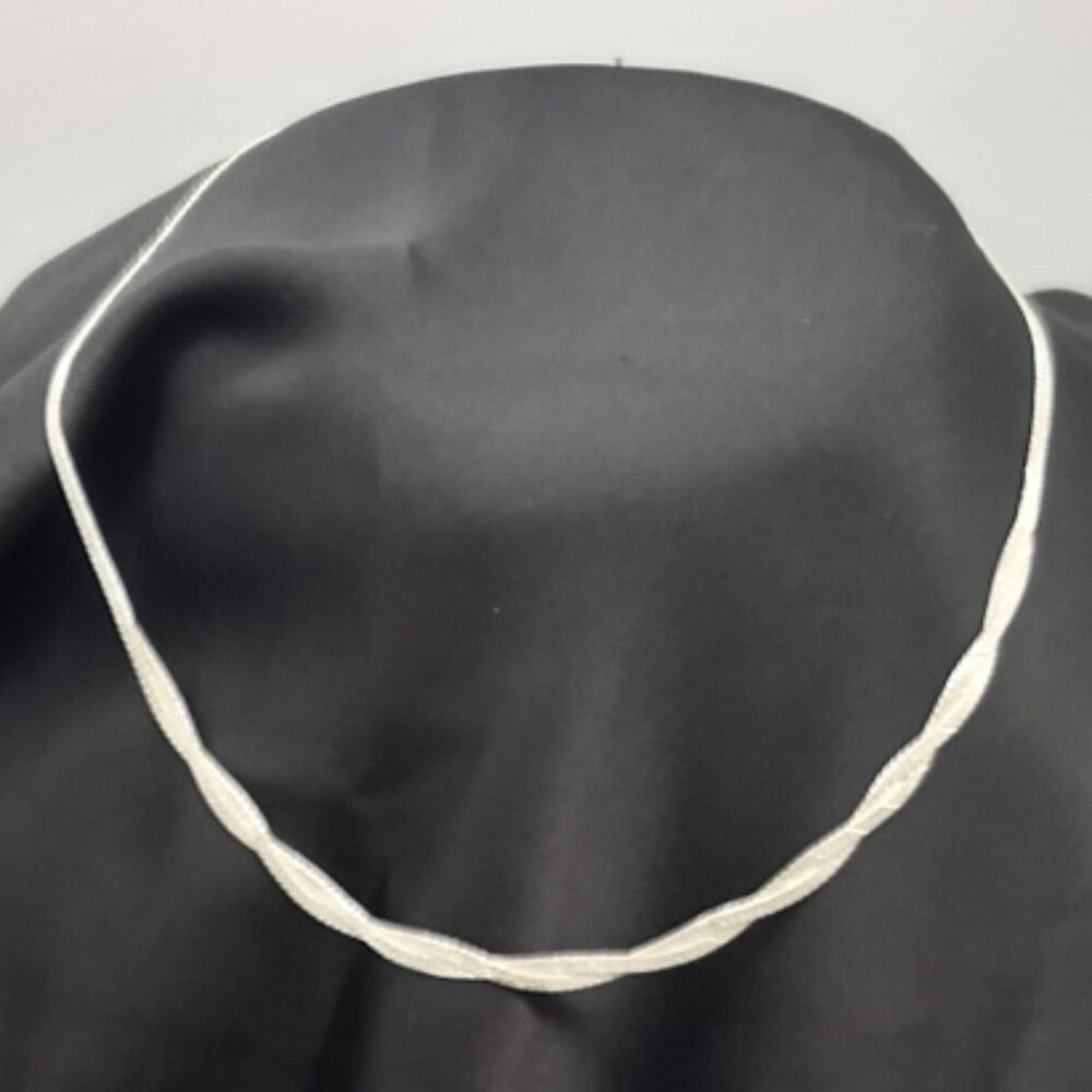 Sterling Silver Woven Herringbone 16" Necklace